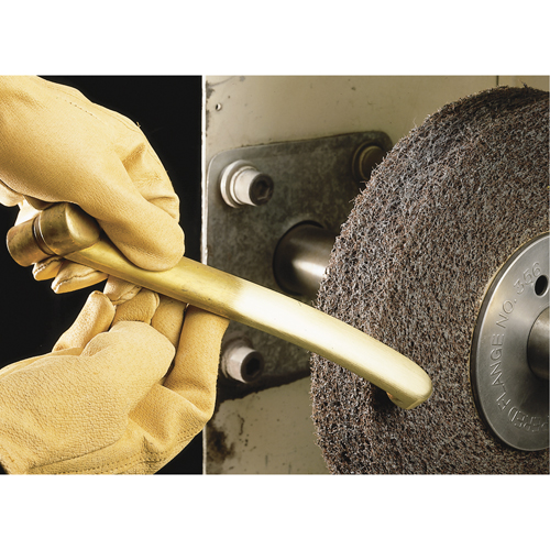 Meules de finition Scotch-Brite, 8" x 1", Arbre de 3" Chandler Sales