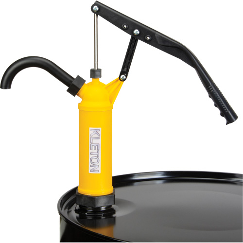 Pompe &agrave; baril de type levier, Polypropyl&egrave;ne, 14 oz/course, Pour barils de 5-55 gal. Chandler Sales