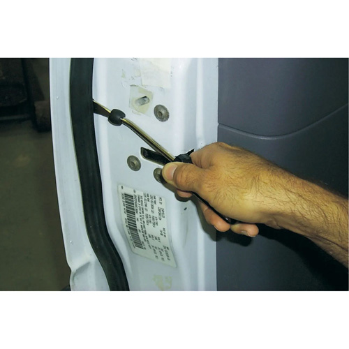 Extracteur d'attaches en plastique Chandler Sales