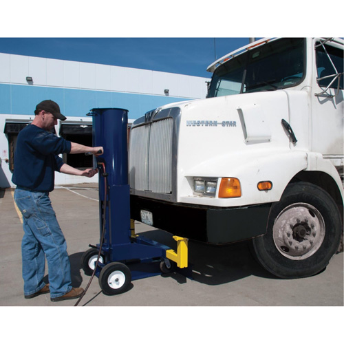 V&eacute;rin &agrave; fourche pneumatique, Capacit&eacute; de 10 tonne(s) Chandler Sales