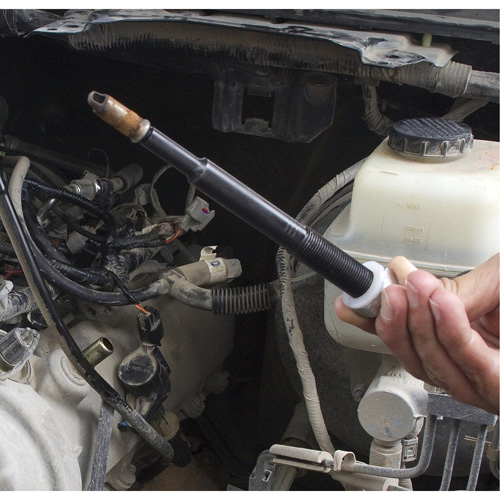 Trousse de d&eacute;montage de bougies cass&eacute;es Ford 3V Chandler Sales