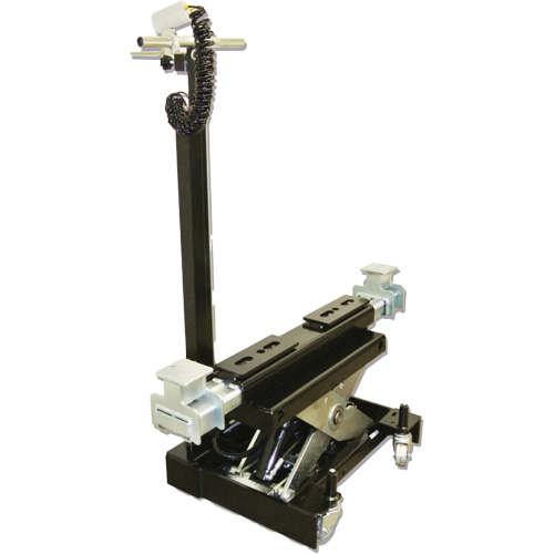 Cric de levage dextr&eacute;mit&eacute; par pare-chocs, Capacit&eacute; de 12 tonne(s), 8" - 15-3/4" h Chandler Sales
