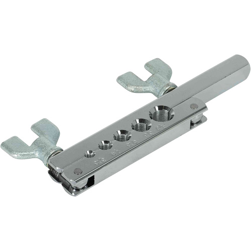 Trousse d'outils d'&eacute;vasement double SAE de 7 morceaux avec coffret moul&eacute; par soufflage Chandler Sales