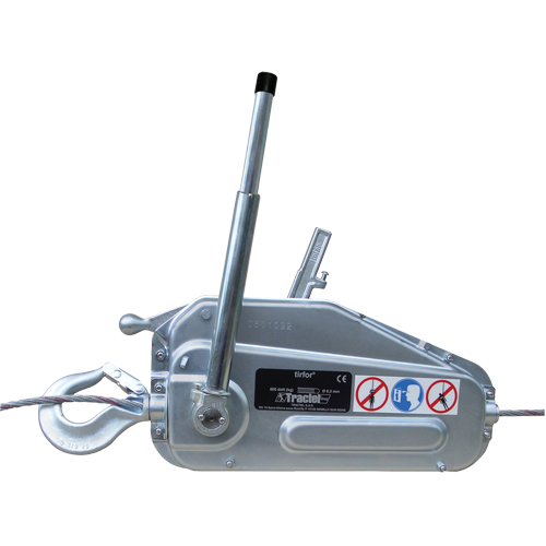 Palan &agrave; c&acirc;ble d'acier Tirfor - TU17, Diam&egrave;tre du fil 5/16", Capacit&eacute; 2000 lb (1 tonne) Chandler Sales