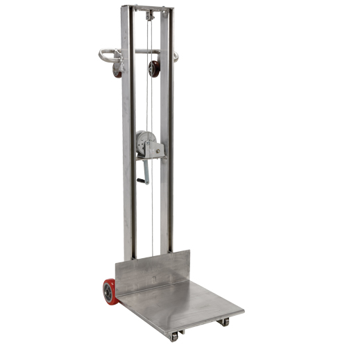 Empileur &agrave; plateforme, M&eacute;canisme Treuil manuel, Capacit&eacute; de 400 lb, Levage max de 58" Chandler Sales