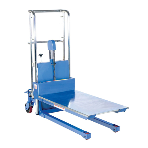 Gerbeur Hefti-Lift, M&eacute;canisme Pompe au pied, Capacit&eacute; de 400 lb, Levage max de 44" Chandler Sales
