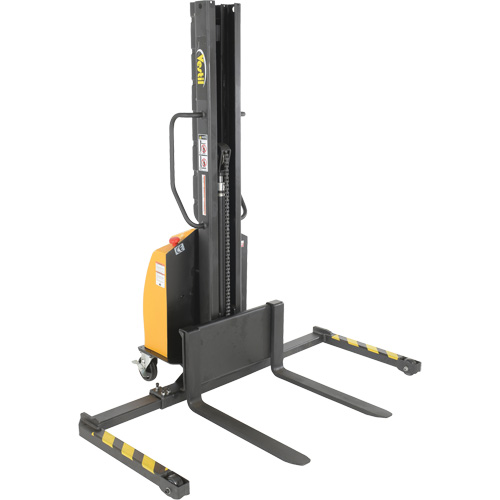 Gerbeur motoris&eacute; avec m&acirc;t &eacute;troit, Fonctionnement &eacute;lectrique, Capacit&eacute; 1000 lb, Lev&eacute;e max 63" Chandler Sales