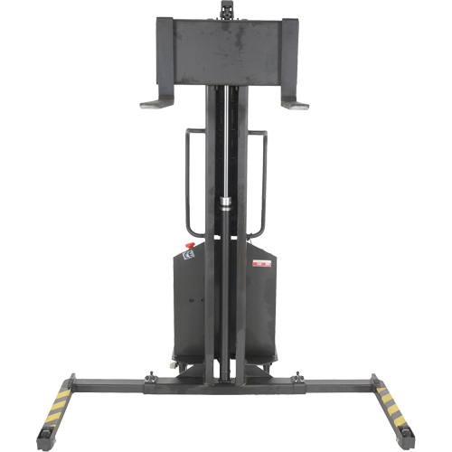 Gerbeur motoris&eacute; avec m&acirc;t &eacute;troit, Fonctionnement &eacute;lectrique, Capacit&eacute; 1000 lb, Lev&eacute;e max 63" Chandler Sales