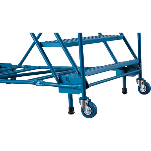 Escabeau roulant certifi&eacute; CSA avec marche verrouillable, 8 marches, Largeur de la marche 30", Hauteur de la plateforme 72", Acier Chandler Sales