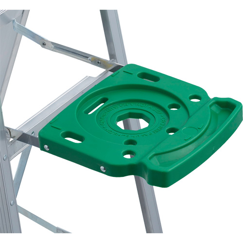 Commercial Duty Stepladders (2400 Series), 4', Aluminum, 225 lbs. Capacity, Type 2 Chandler Sales