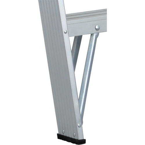 Commercial Duty Stepladders (2400 Series), 4', Aluminum, 225 lbs. Capacity, Type 2 Chandler Sales