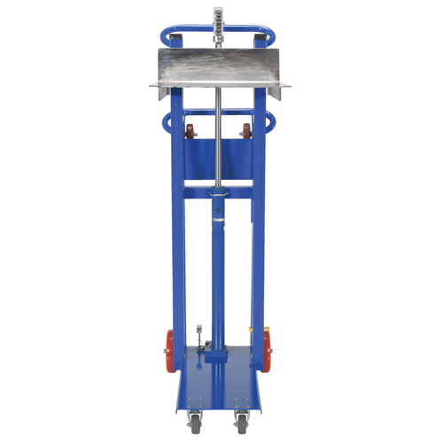 Gerbeur &agrave; plateforme hydraulique, M&eacute;canisme Pompe au pied, Capacit&eacute; de 750 lb, Levage max de 52" Chandler Sales