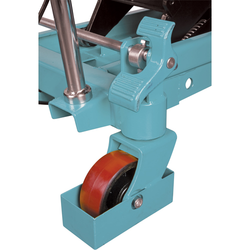 Table &eacute;l&eacute;vatrice robuste &agrave; ciseaux hydraulique, 40" lo x 20-1/8" la, Acier, Capacit&eacute; 2200 lb Chandler Sales