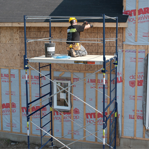 Tour d'&eacute;chafaudage compl&egrave;te avec roulettes, 69-1/2" p x 178" h Chandler Sales