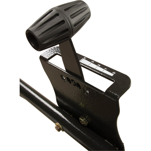 &eacute;pandeurs &agrave; la vol&eacute;e avec pi&egrave;ces en acier inoxydable, 27000 pi², Capacit&eacute; de 125 lb Chandler Sales