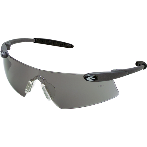 Lunettes de s&eacute;curit&eacute; Desperado, Lentille Grise/fum&eacute;e, Anti-&eacute;gratignures, ANSI Z87+/R&eacute;pond ou surpasse la norme CSA Z94.3 Chandler Sales