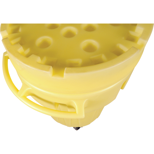 Baril sur roues Ultra-Overpacks, 95 gal., Mobile Chandler Sales