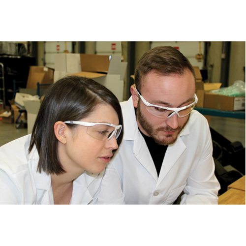 Lunettes de s&eacute;curit&eacute; s&eacute;rie Z1500, Lentille Transparent, Anti-&eacute;gratignures, R&eacute;pond ou surpasse la norme CSA Z94.3 Chandler Sales