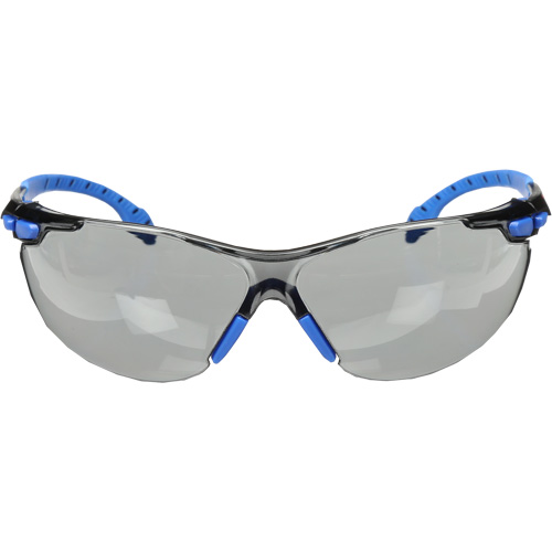 Solus Safety Glasses with Scotchgard Lenses, Grey/Smoke Lens, Anti-Fog, Meets/Exceeds CSA Z94.3 Chandler Sales