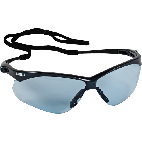 Lunettes de s&eacute;curit&eacute; Nemesis de Kleenguard, Lentille Bleu p&acirc;le, Anti-&eacute;gratignures, ANSI Z87+/R&eacute;pond ou surpasse la norme CSA Z94.3 Chandler Sales