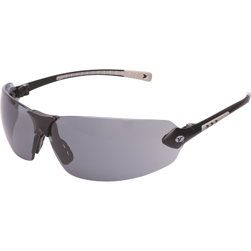 Lunettes de s&eacute;curit&eacute; Veratti 429, Lentille Grise/fum&eacute;e, Antibu&eacute;e, ANSI Z87+/R&eacute;pond ou surpasse la norme CSA Z94.3 Chandler Sales