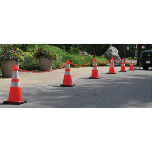 Traffic Cone & Chain Kit, 28", Blue Chandler Sales