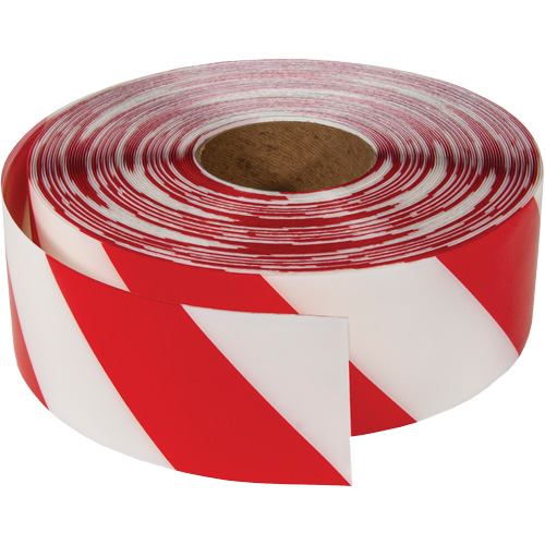 Ruban de marquage tr&egrave;s r&eacute;sistant pour plancher ArmorStripe, 3" x 100', PVC, Rouge et blanc Chandler Sales