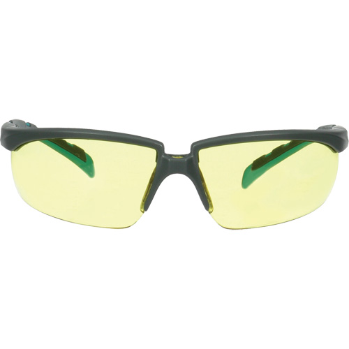Lunettes de s&eacute;curit&eacute; de la s&eacute;rie Solus 2000, Lentille Ambr&eacute;e, Antibu&eacute;e/Anti-&eacute;gratignures, ANSI Z87+ Chandler Sales