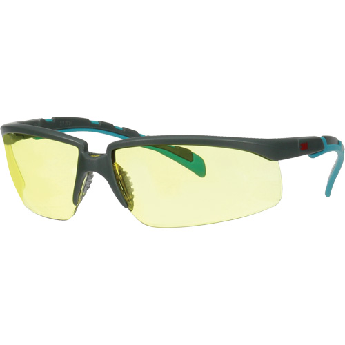 Lunettes de s&eacute;curit&eacute; de la s&eacute;rie Solus 2000, Lentille Ambr&eacute;e, Antibu&eacute;e/Anti-&eacute;gratignures, ANSI Z87+ Chandler Sales