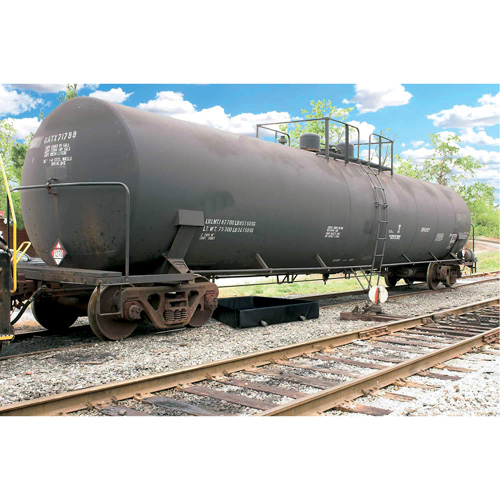 Ultra-Tanker Berm, 374 US gal. Capacity, 5' W x 10' L x 12" H, Foam Wall Chandler Sales