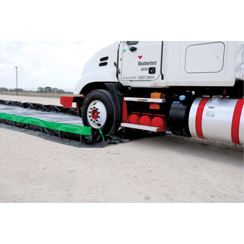 Ultimate Copolymer 2000 Ultra-Containment Berm&reg;, 12' W x 30' L x 12" H, Hinge Bracket Chandler Sales
