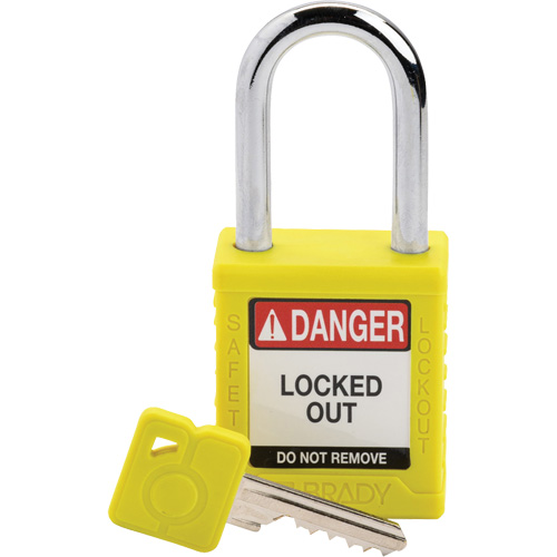 Cadenas de verrouillage Velocity, Jaune, Cl&eacute;s diff&eacute;rentes, Nylon, Largeur de 1-1/2" Chandler Sales