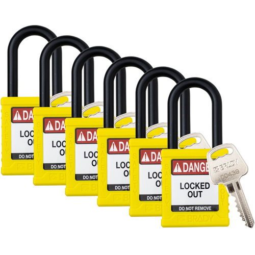 Cadenas de verrouillage Velocity, Jaune, Cl&eacute;s identiques, Nylon, Largeur de 1-1/2" Chandler Sales