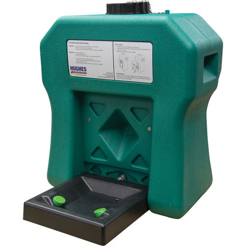 Poste de douche oculaire portable autonome, Aliment&eacute; par gravit&eacute;, Capacit&eacute; 16 gal., Conformit&eacute; ANSI Z358.1 Chandler Sales