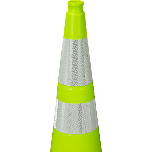 C&ocirc;ne de signalisation de premi&egrave;re qualit&eacute;, 36", Vert lime, Bande(s) r&eacute;fl&eacute;chissante(s) 4" & 6" Chandler Sales