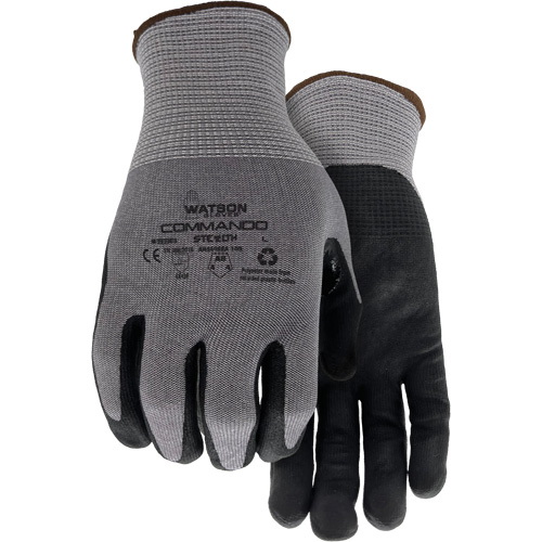 Gants r&eacute;sistant &agrave; la coupe 338 Commando, Taille Petit, Calibre 18, Rev&ecirc;tement Mousse de nitrile, Enveloppe en PEHP/Polyester/Spandex/Acier inoxydable, ASTM ANSI niveau A8/EN 388 niveau F Chandler Sales