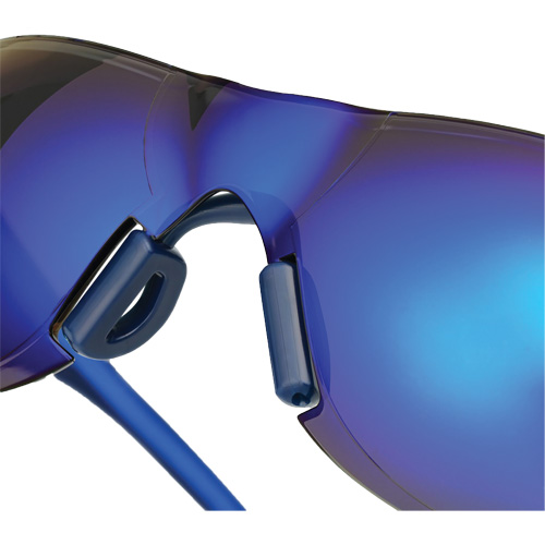 Lunettes de s&eacute;curit&eacute; Adapt Lite, Lentille Miroir bleu, Antibu&eacute;e/Anti-&eacute;gratignures, ANSI Z87+/R&eacute;pond ou surpasse la norme CSA Z94.3 Chandler Sales