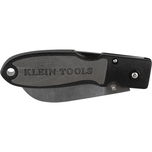 Lightweight Lockback Knife, 2-1/2" Blade, Stainless Steel Blade, Nylon Resin Handle Chandler Sales