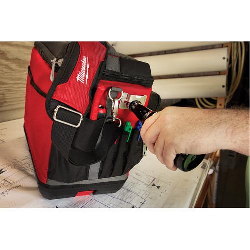 Packout Cooler, 20.5 L Capacity Chandler Sales