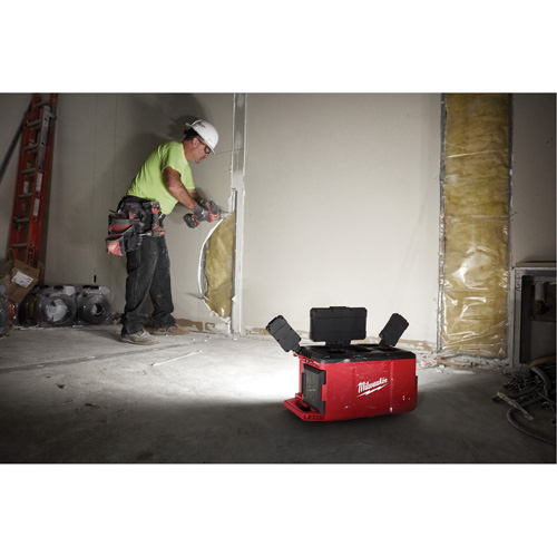 M18 Packout Light/Charger, LED, 3000 Lumens Chandler Sales