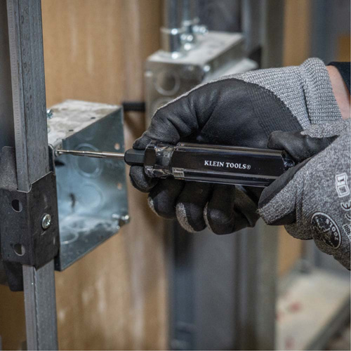 Tapping Tool, Carbon Steel, 6-32/8-32/10-24/12-24/10-32/1/4-20 Thread Chandler Sales