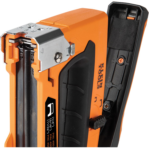 Loose Cable Stapler, 5/16"/1/4"/11/32" Staples Chandler Sales