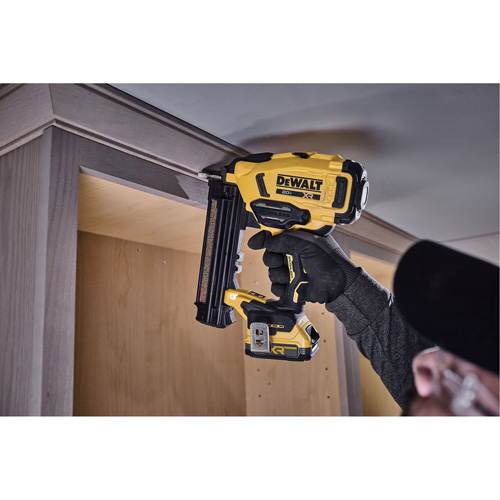 XR&reg; Cordless 18Ga Brad Nailer, 20 V, Lithium-Ion Chandler Sales