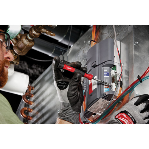 Tournevis de pr&eacute;cision 4-en-1 &agrave; embouts multiples avec porte-embout de 1/4", 5-3/4" lo, Prise Coussin&eacute;e Chandler Sales