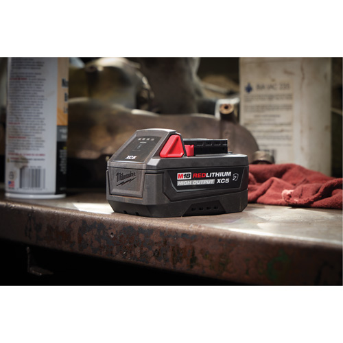 Bloc-pile r&eacute;sistant M18 REDLITHIUM HIGH OUTPUT XC5, Lithium-ion, 18 V, 5 Ah Chandler Sales
