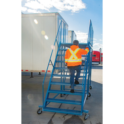 &eacute;chelle &agrave; neige, Acier, 10 Marches, 99" ha, 85-1/2" p, 48" Marche, Stri&eacute; Chandler Sales