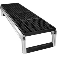 Trousse de plateforme de travail modulaire en aluminium &agrave; drainage ouvert FOUNDATION, 18" la x 72" pr, Capacit&eacute; de 400 lb, Enti&egrave;rement soud&eacute; Chandler Sales
