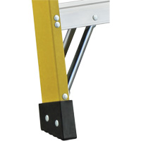 6600 Series Industrial Heavy-Duty 2-Way Stepladders, Fibreglass, 300 lbs. Capacity, 6' Chandler Sales