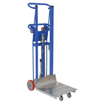 Gerbeur &agrave; plateforme hydraulique, M&eacute;canisme Pompe au pied, Capacit&eacute; de 750 lb, Levage max de 52" Chandler Sales