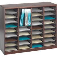 Casier &agrave; compartiments E-Z Stor pour documentation, Stationnaire, 36 fentes, Bois, 40" la x 3/4" p x 32-1/2" h Chandler Sales